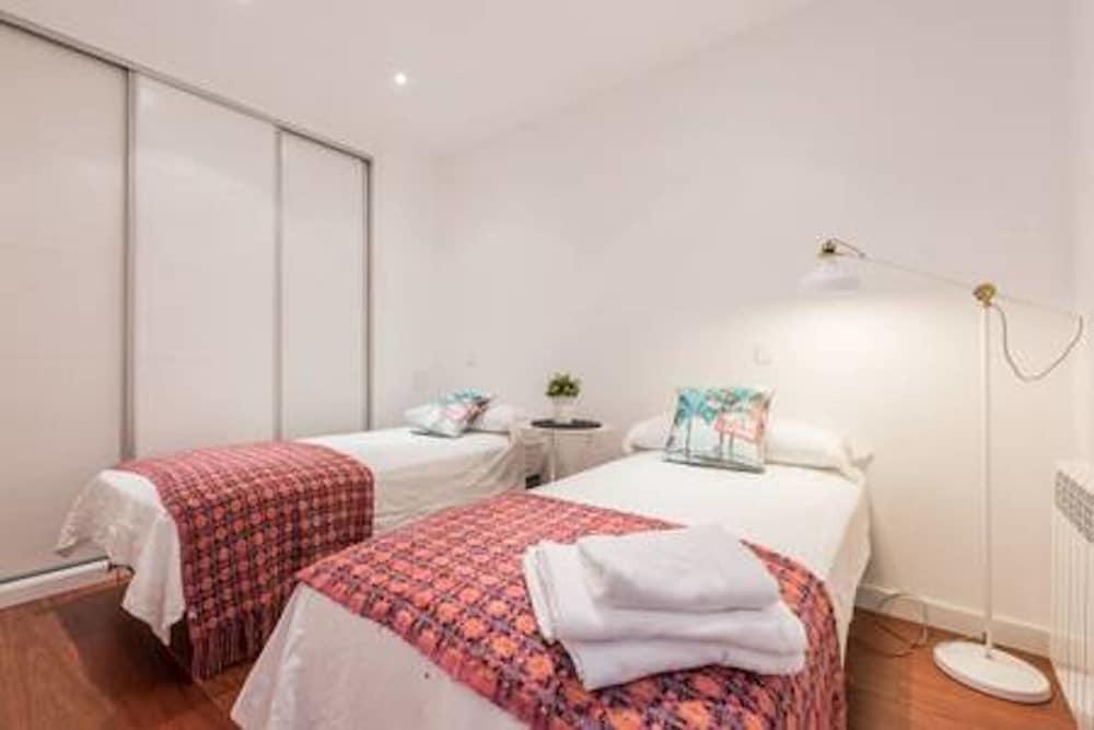 Hostal Salamanca マドリード エクステリア 写真